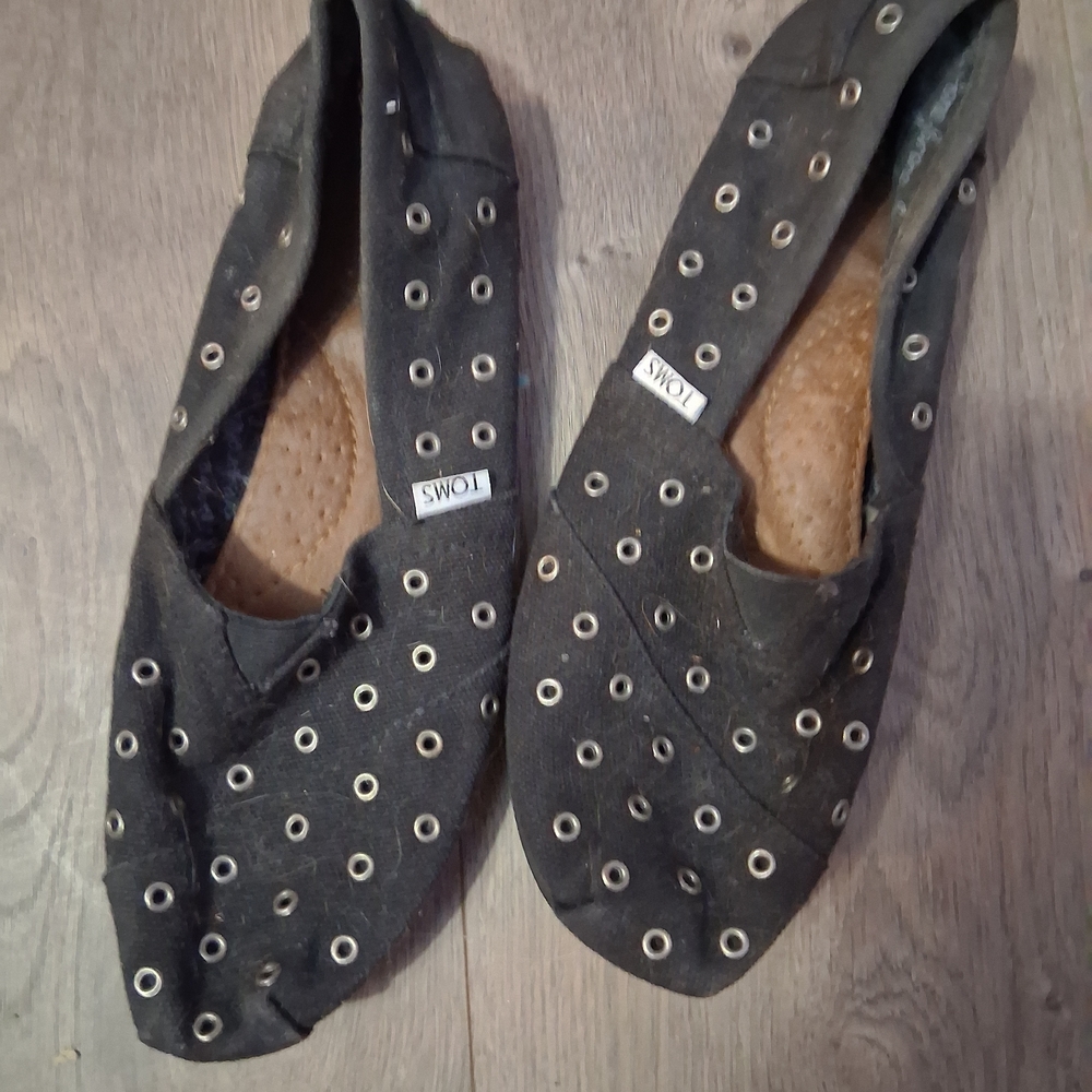 Toms Black Eyelet Women's Flats